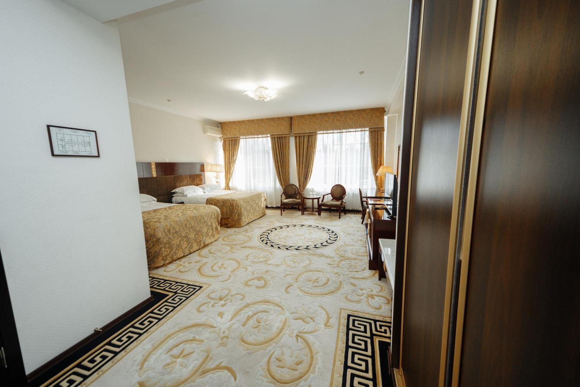 Hotel Royal Park Kišiněv Exteriér fotografie