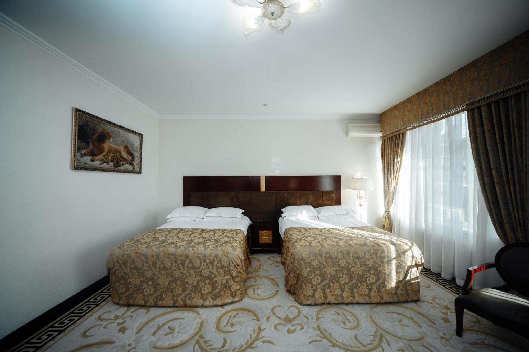 Hotel Royal Park Kišiněv Exteriér fotografie