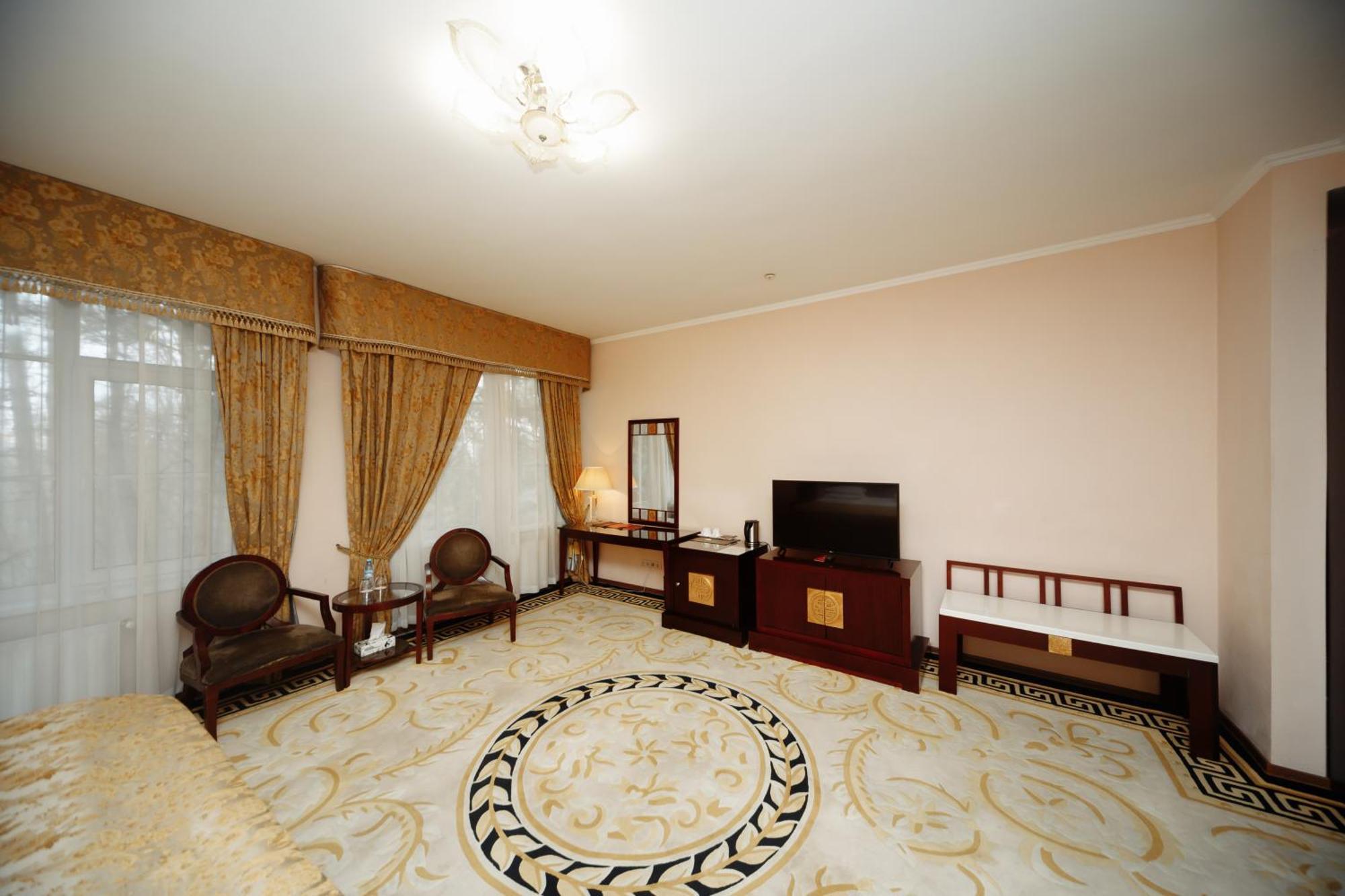 Hotel Royal Park Kišiněv Exteriér fotografie